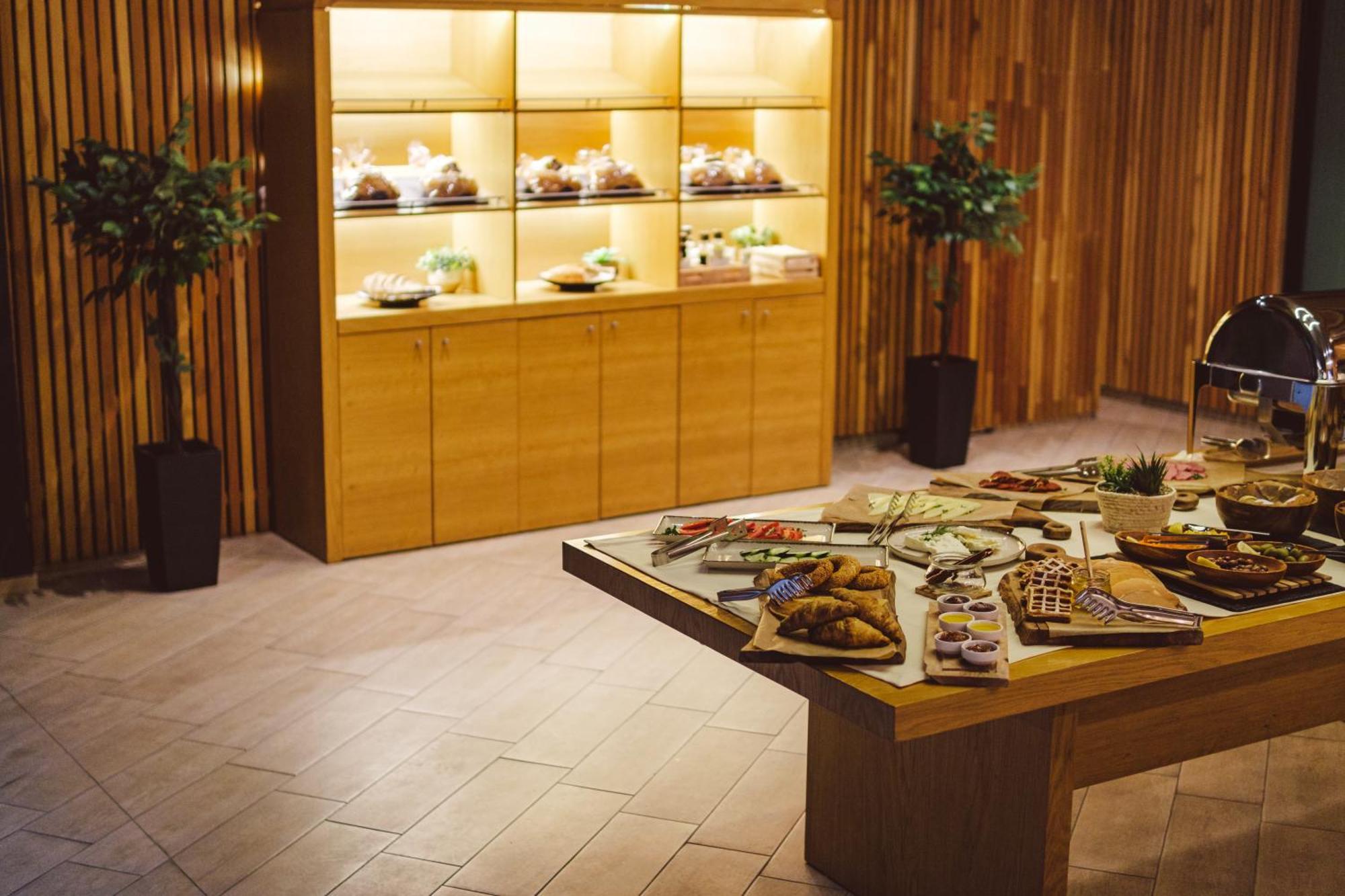 Star Hill Hotel & Spa Pristina Extérieur photo