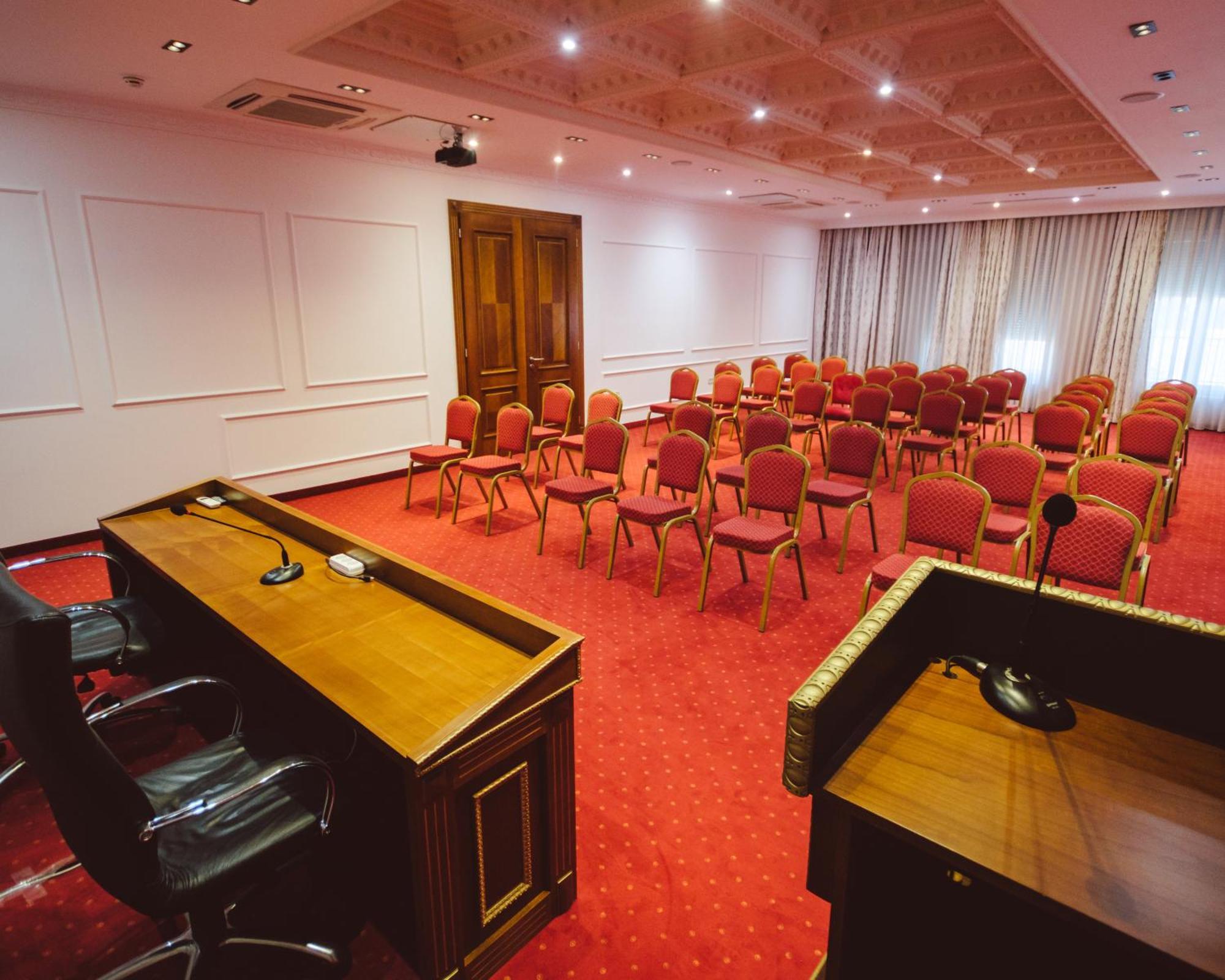 Star Hill Hotel & Spa Pristina Extérieur photo