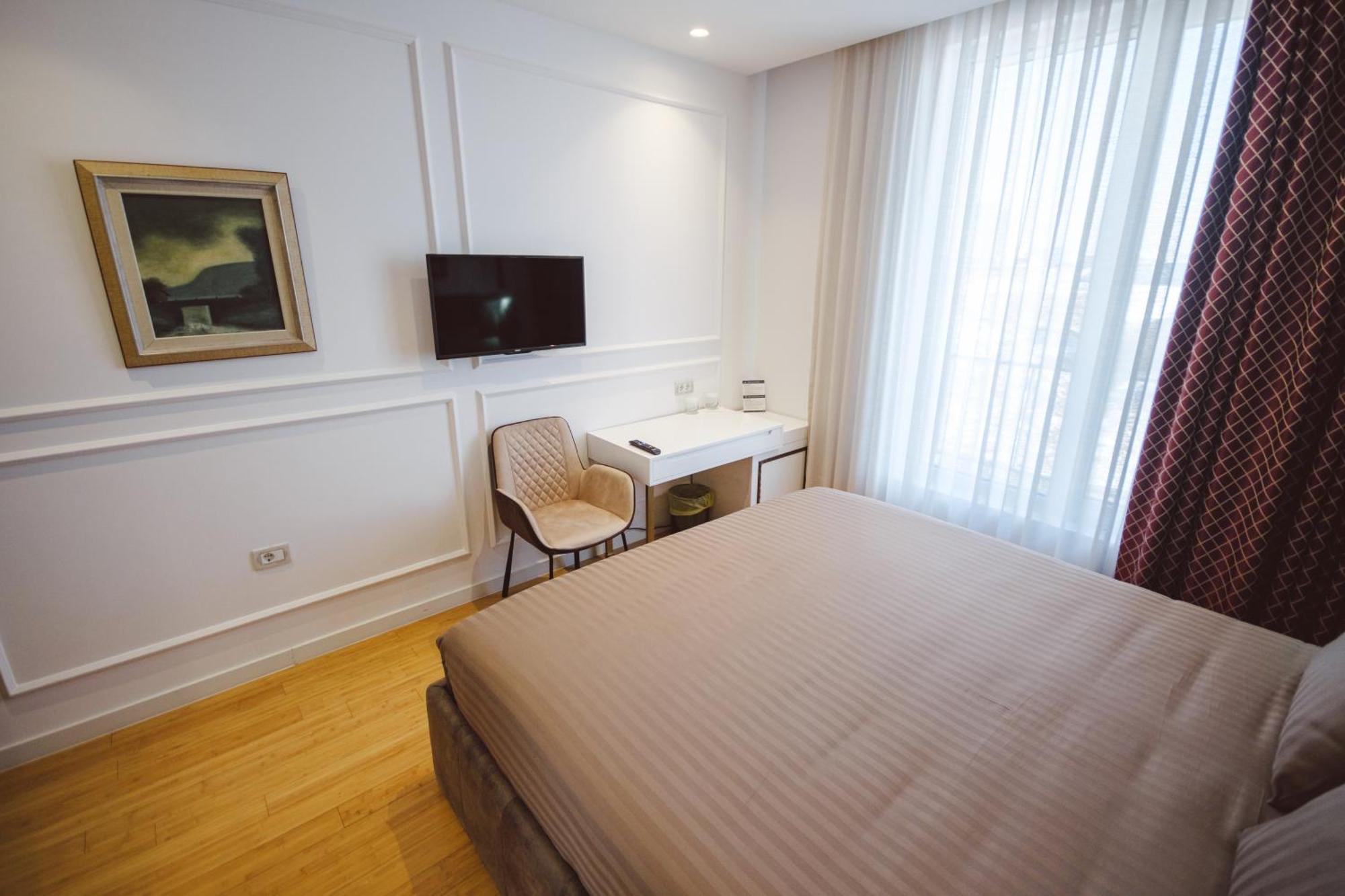 Star Hill Hotel & Spa Pristina Extérieur photo