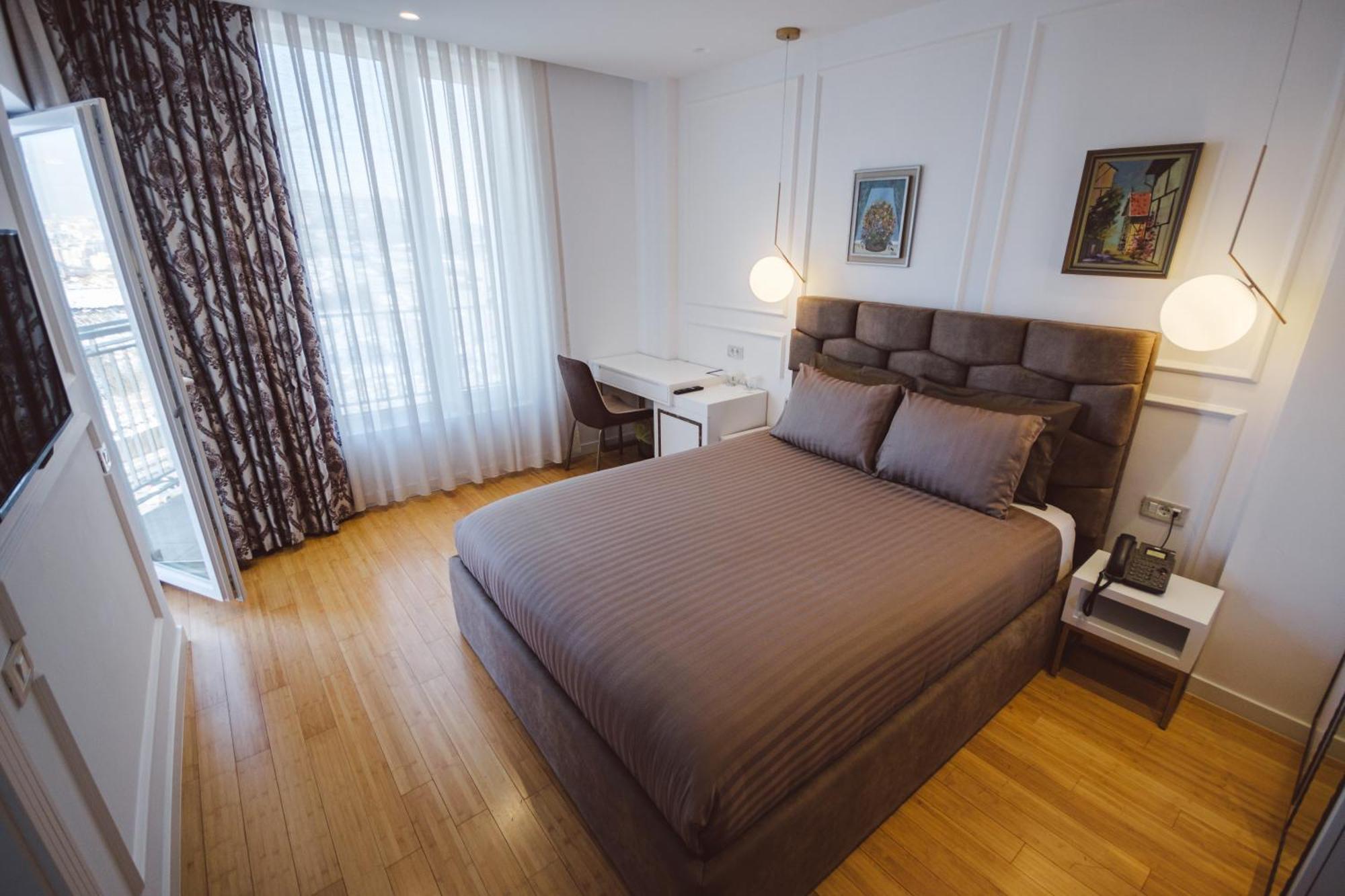 Star Hill Hotel & Spa Pristina Extérieur photo