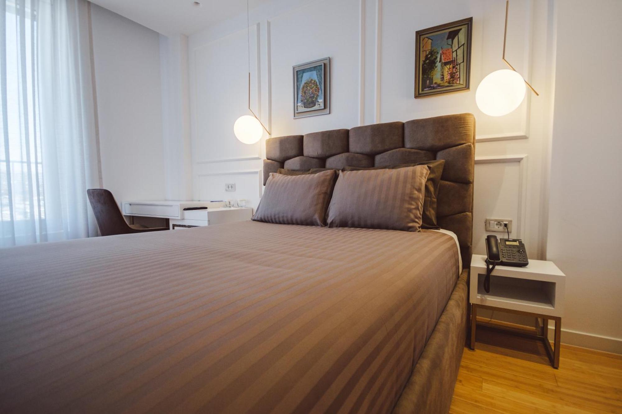 Star Hill Hotel & Spa Pristina Extérieur photo
